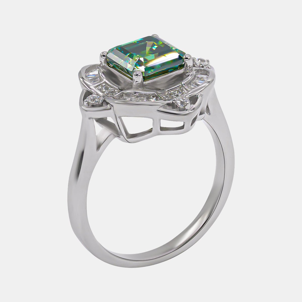 【750】Emerald Elegance Moissanite Ring - Queenou Jewelry