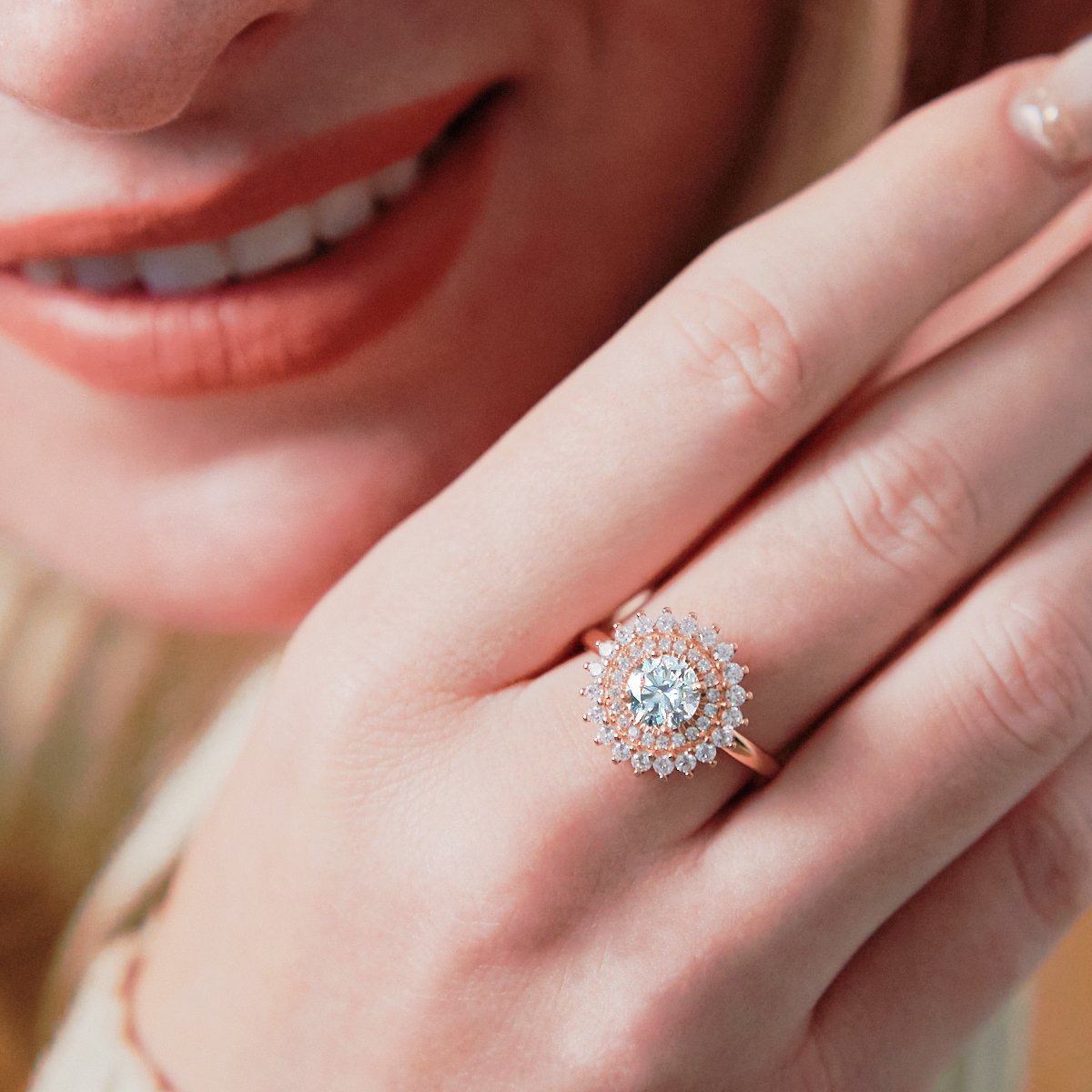 【810】Love in Winterland 1CT Moissanite Ring - Queenou Jewelry